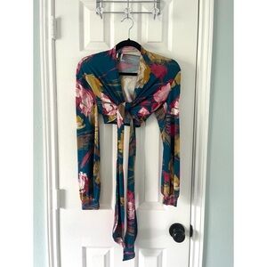 J Uptown | Medium Teal Floral Print Long Sleeve Crop Top with Front Tie